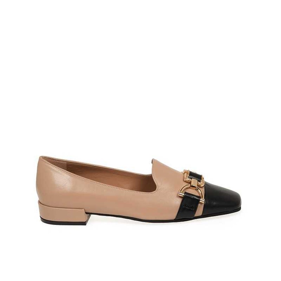 Maria Cristina Roberto Festa Two-Tone Shoes | Flat Shoes